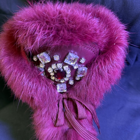 BOOTS WITH STONE - Picture 7 of 7